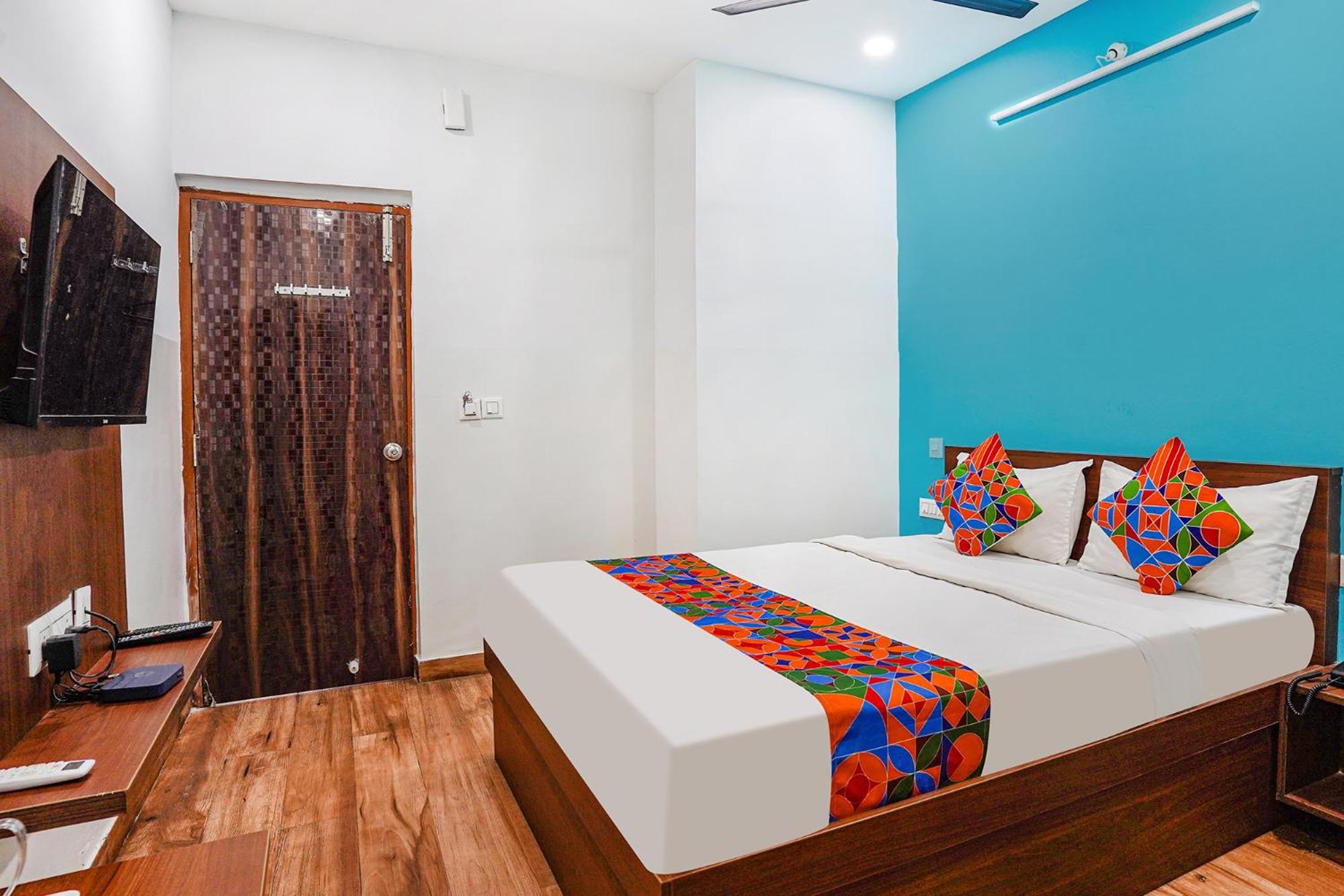 Fabhotel Rlv Green Palace - Nr Kengeri Satellite Town Бангалор Экстерьер фото