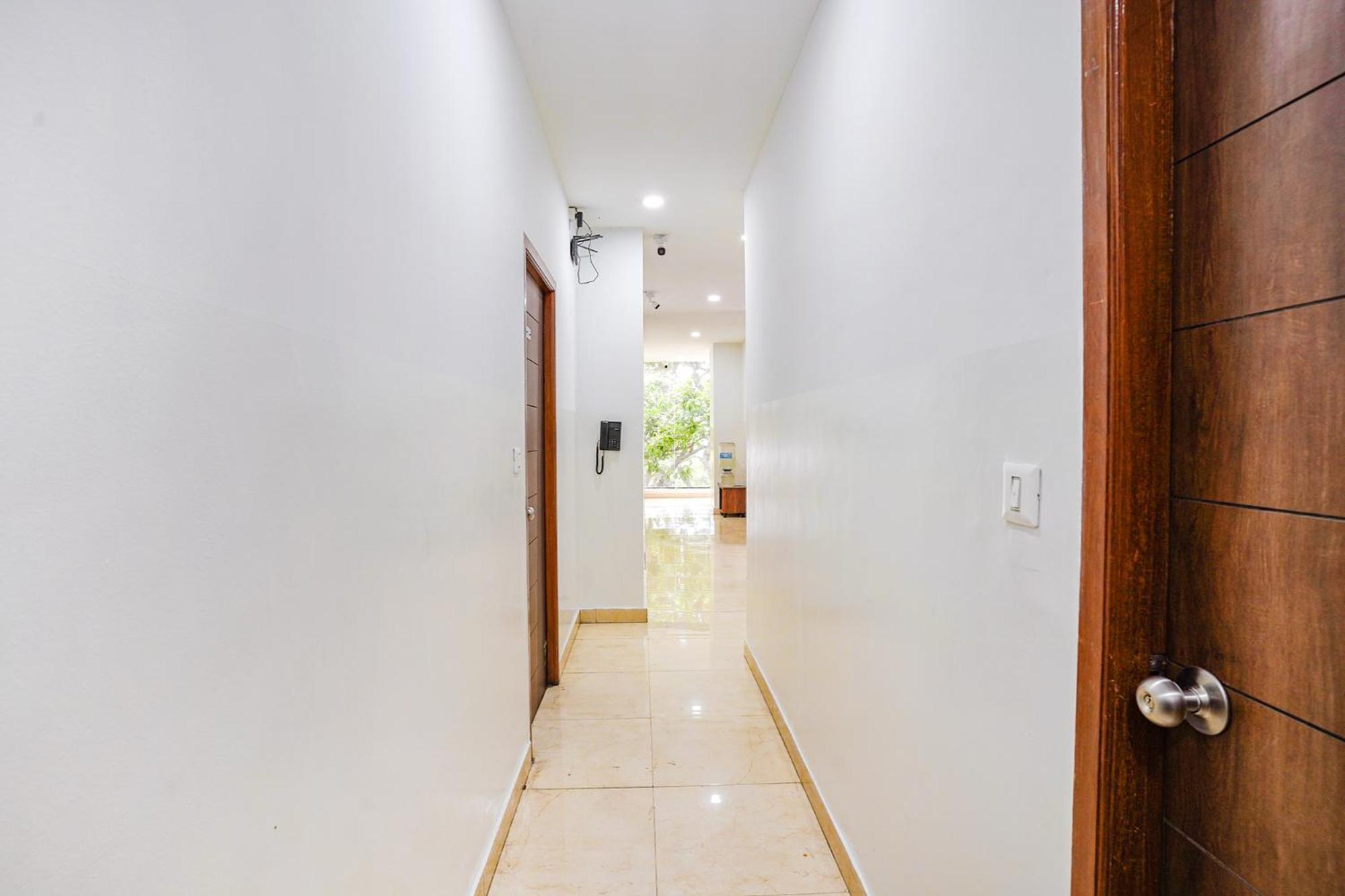 Fabhotel Rlv Green Palace - Nr Kengeri Satellite Town Бангалор Экстерьер фото