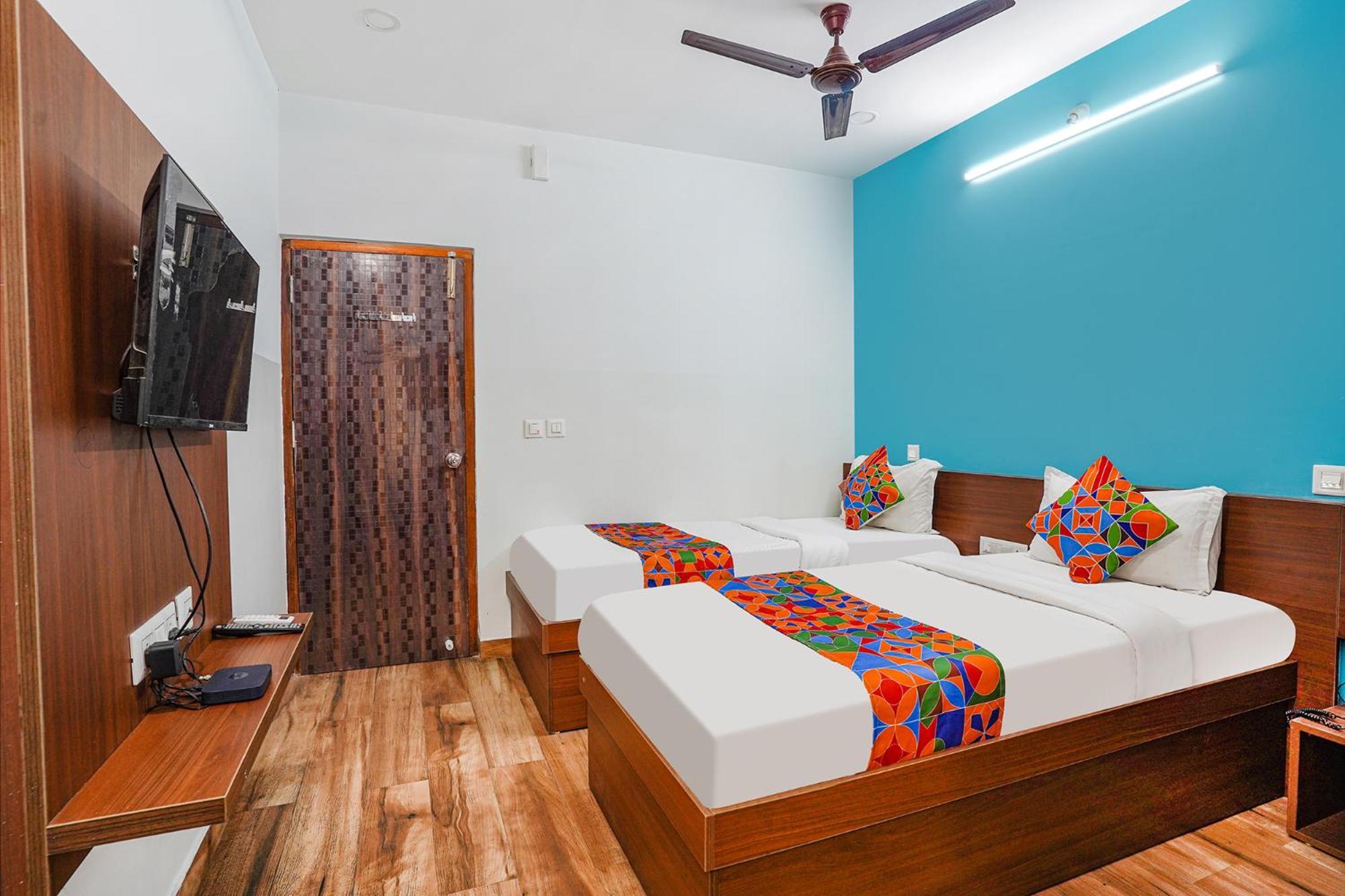 Fabhotel Rlv Green Palace - Nr Kengeri Satellite Town Бангалор Экстерьер фото
